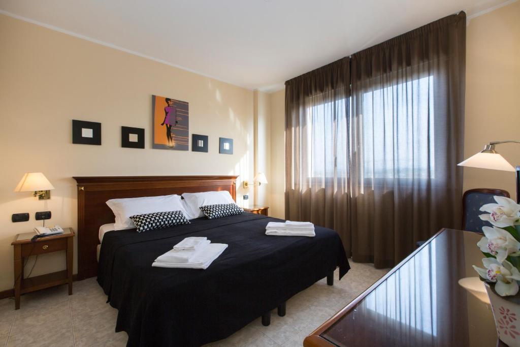 Hotel Fidenza Rum bild